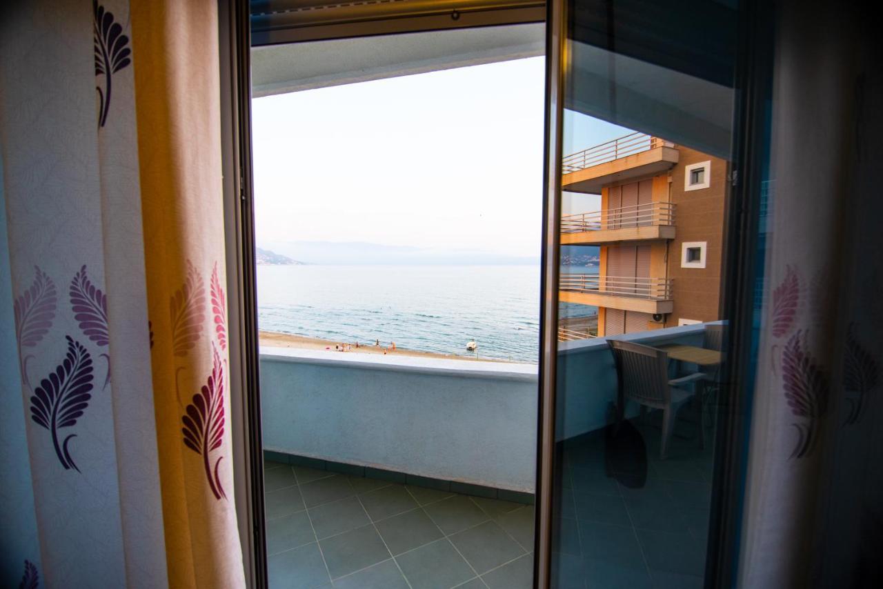 Beachsite Vlore Exterior photo